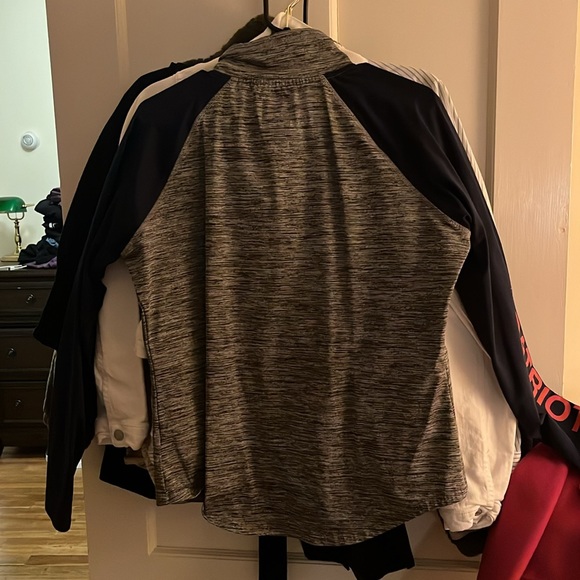 Patriots zip up long sleeve - Picture 3 of 3